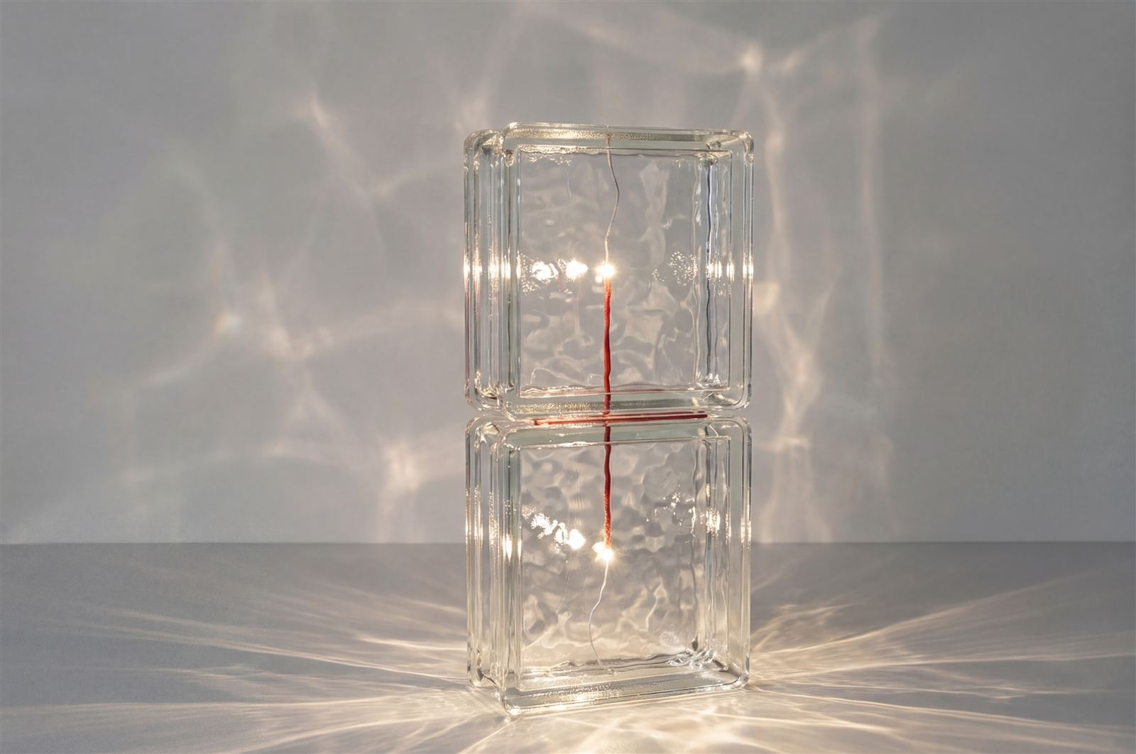 STRATA Desk Lamp